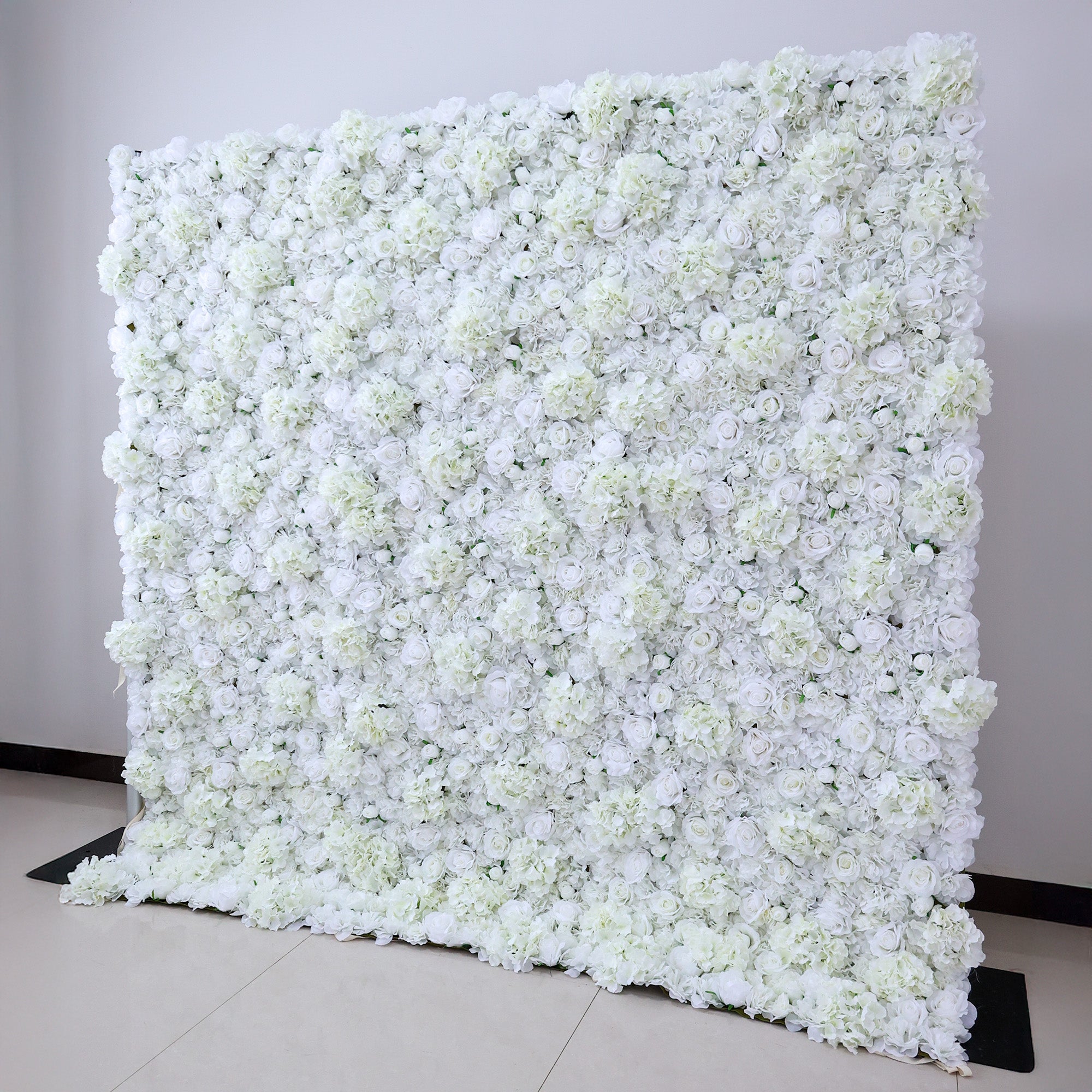 This white flower wall is suitable for a variety of events, such as weddings (to create a romantic and pure atmosphere for the ceremony or photo booth), bridal showers, engagement parties, baby showers, corporate events (like product launches or brand activations to add an elegant touch), birthday parties, and other celebratory gatherings where a sophisticated and beautiful decorative element is desired.
