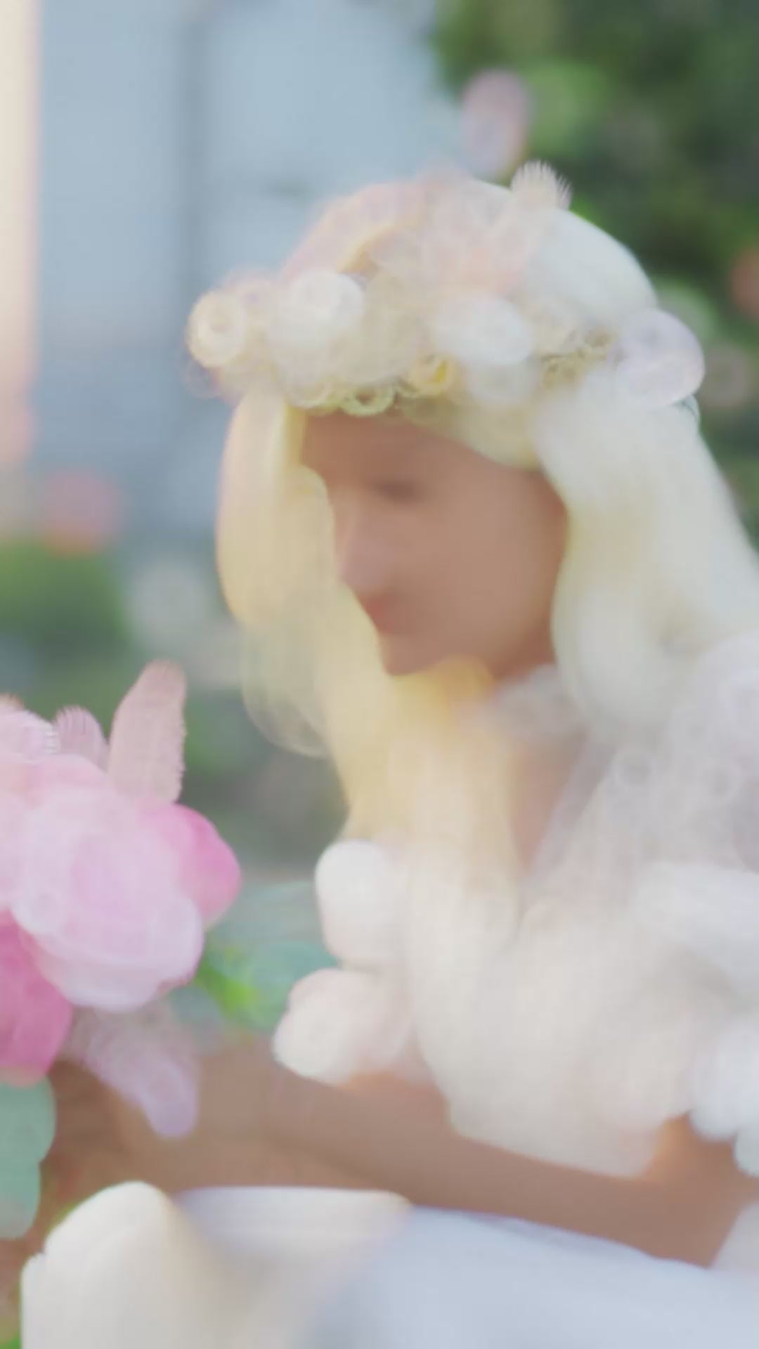 *米国限定*ValarFlowers 3Dフラワー グリーン ラッシュ&デラックスフローラルウォール | プレミアム人工バラディスプレイ イベント&ウェディング 背景&写真撮影用 - VF-373-U